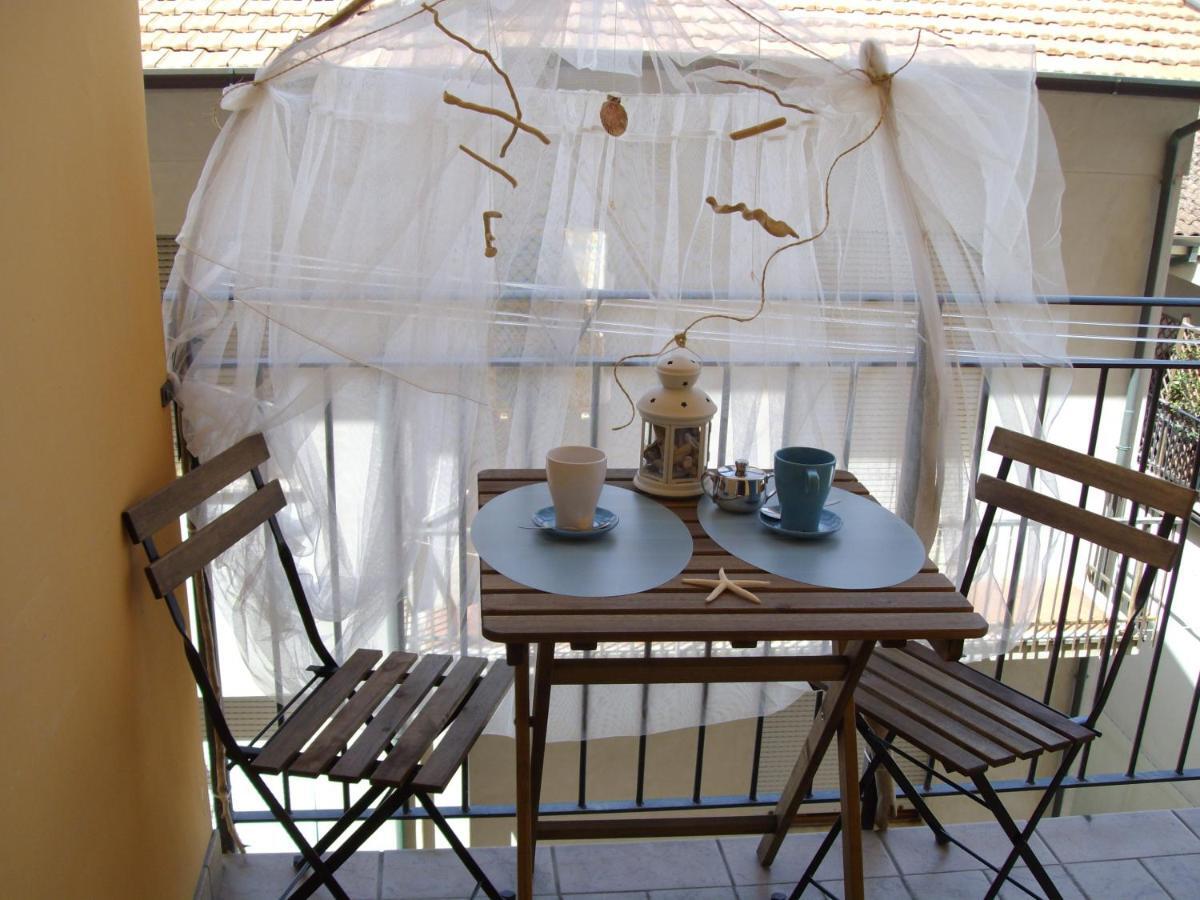 Apartamento Voglia Di Mare... Holidays On The Beach Porto SantʼElpidio Exterior foto